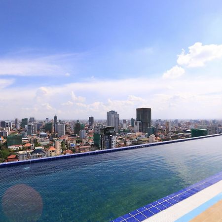 Eastland Hotel & Apartment Phnom Penh Dış mekan fotoğraf