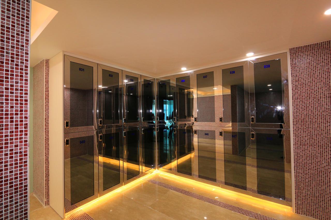 Eastland Hotel & Apartment Phnom Penh Dış mekan fotoğraf