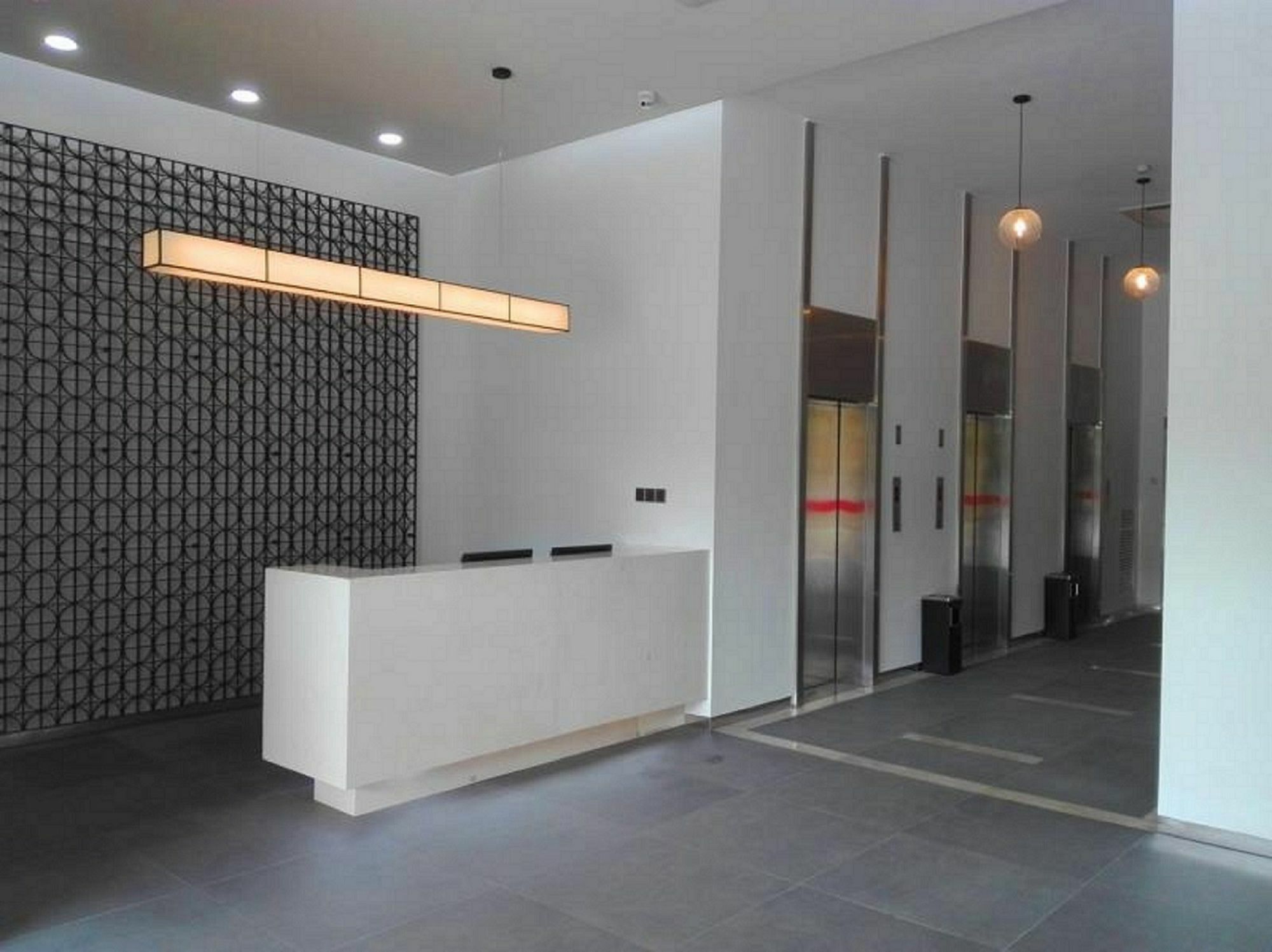 Eastland Hotel & Apartment Phnom Penh Dış mekan fotoğraf