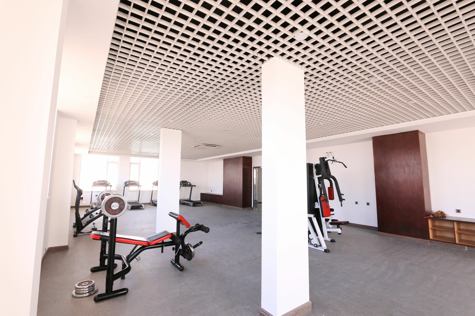 Eastland Hotel & Apartment Phnom Penh Dış mekan fotoğraf